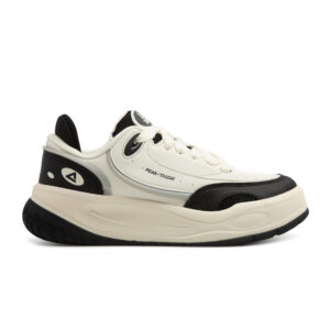 sports shoes