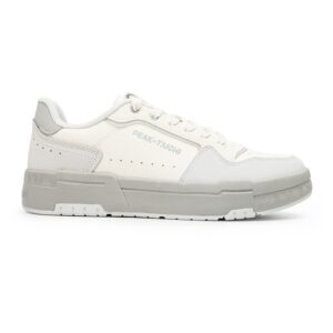 sports shoes