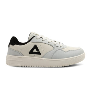 sports shoes