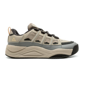 sports shoes