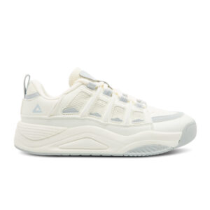 sports shoes