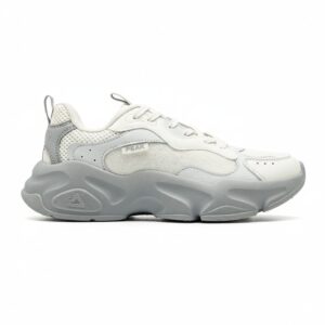 sports shoes