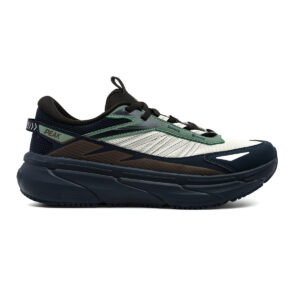 sports shoes
