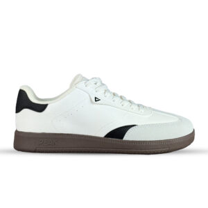 sports shoes